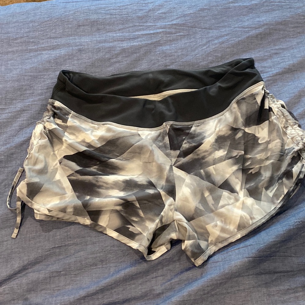 Lucy activewear workout shorts large